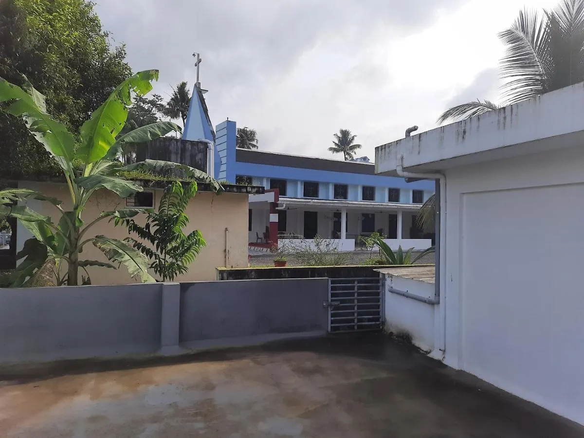 *** Hotel Emerald Royal Residency Kochi India